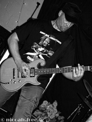 2012 MAI KARNIVORACE